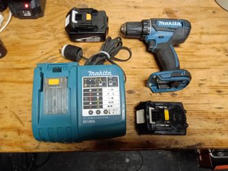 Makita drill two batteries & charger