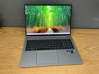 HP ZBook Firefly 16 G9 Mobile Workstation, 16 GB Ram, 1 TB NVMe SSD, Core i7- 12th Gen