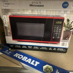 Brand New Microwave 