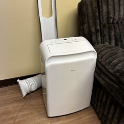 PORTABLE AC 8,000 BTU 350 SQFT