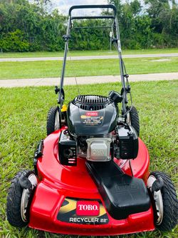 Toro Recycler 22" Self-Propelled Lawn Mower