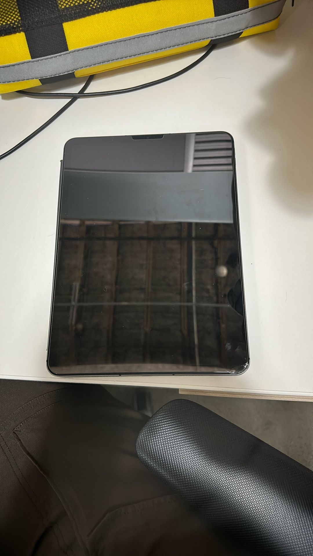 Apple iPad 3rd Gen 11inch 256 GB