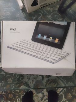 iPad Keyboard Dock
