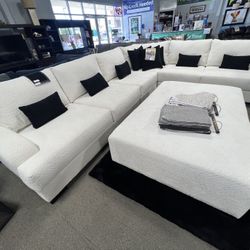 $3999 4Pc White Sectional 🤍 $799 Large Sectional ‼️
