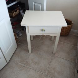 Charming Antique Accent Nightstand - Butterfly Knob