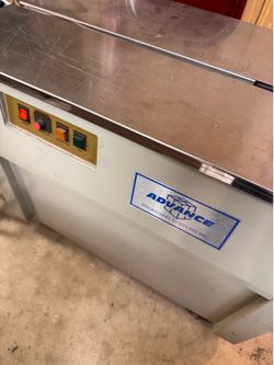 Semi Automatic Strapping Machine