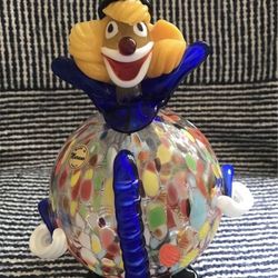 Authentic GlassOfVenice Murano Glass Clown - Round in mint condition