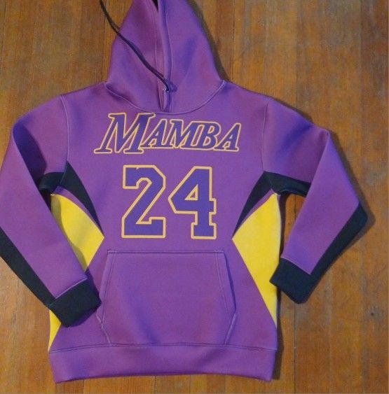 Kobe Bryant Men's Size Large Hoodie New No Tags Purple