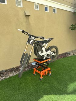 2025 Surron LBX