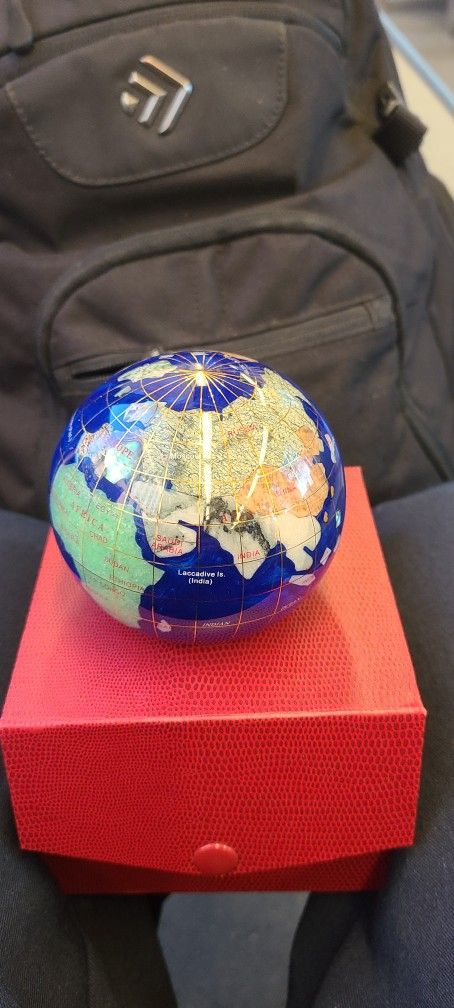 World Nick Nak