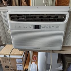 Window Air Conditioner 
