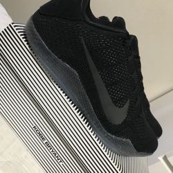 Nike Kobe 11 Size 10 $400