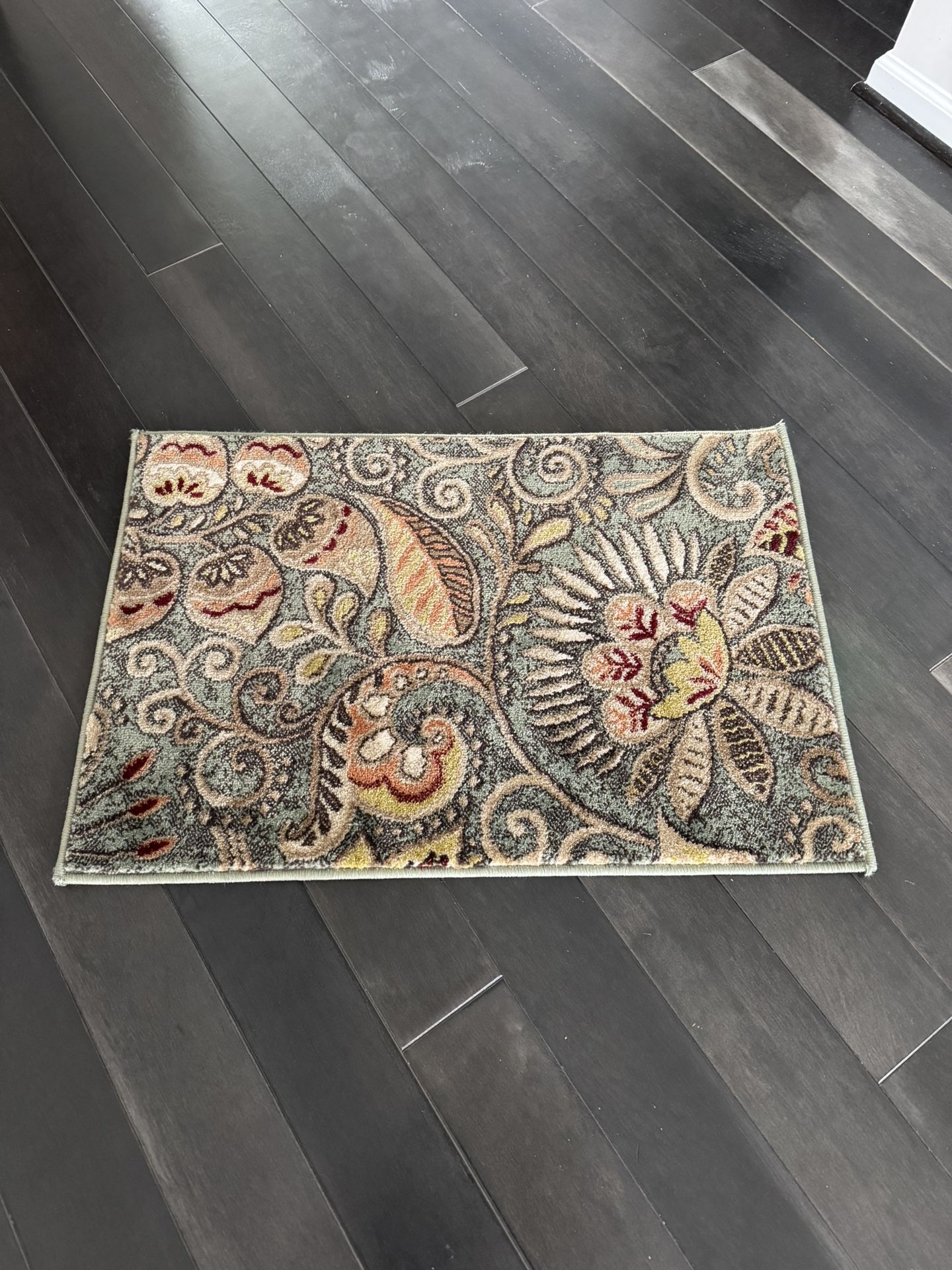 2’ x 3’ Indoor Rug