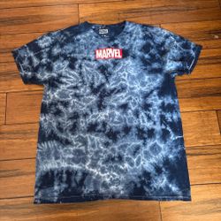 Marvel Graphic Tee size Large