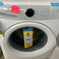 Electrolux 4.3 cu. ft. High Efficiency Front Load Washer in White, ENERGY STAR GTSL