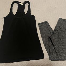 Woman’s workout outfit bundle size XS