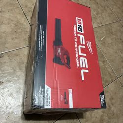 Milwaukee M18 Fuel Blower 3017-20 Tool Only 