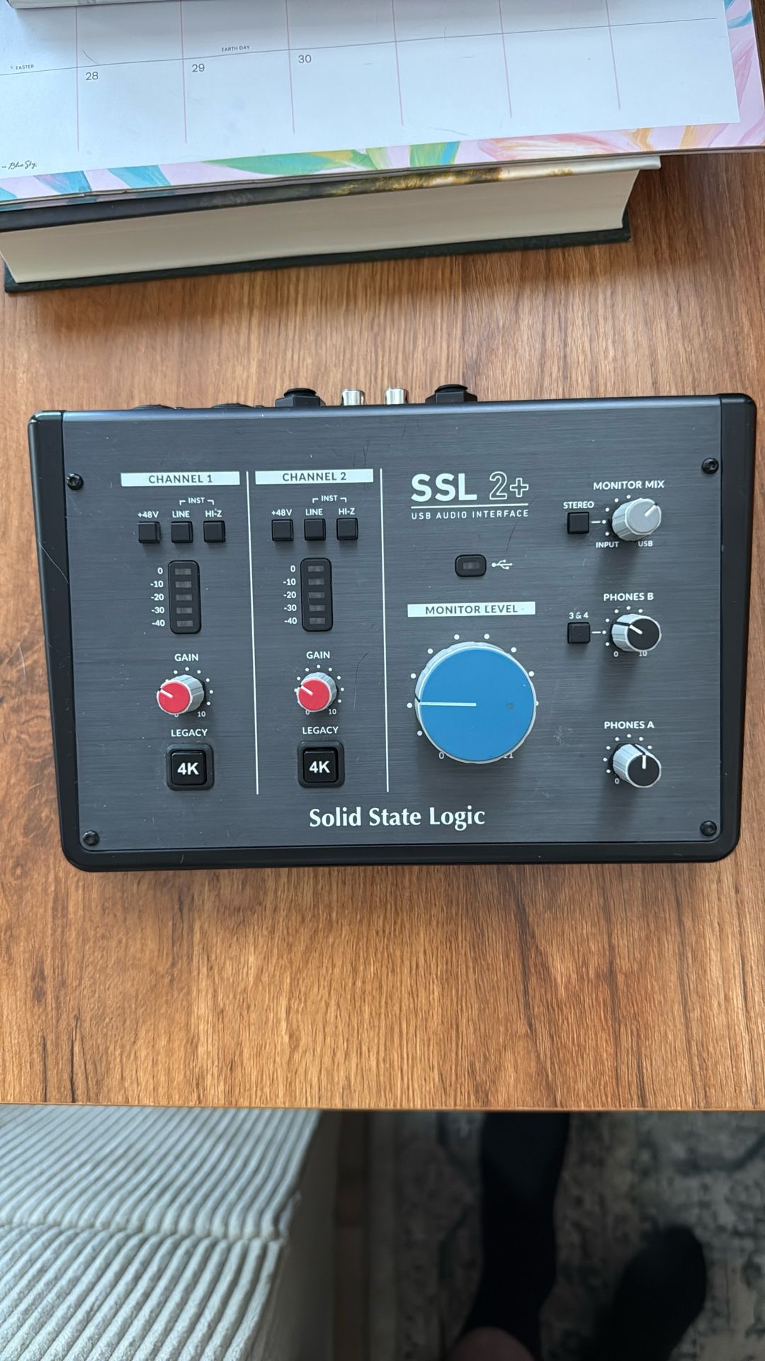 SSL 2+ AUDIO INTERFACE
