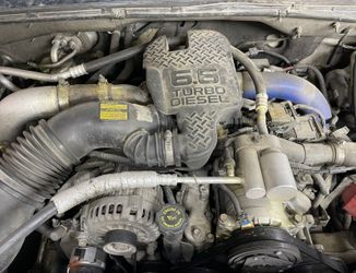 Parts ONLY off 04 Sierra HD 4x4, with a Duramax 6.6 Turbo Diesel, Alison Transmission,