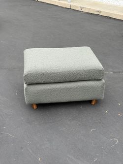 Joybird Hopson Storage Ottoman (Bubbly Cucumber)