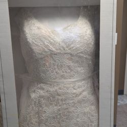Wedding Dress Used Size 14 Preserved