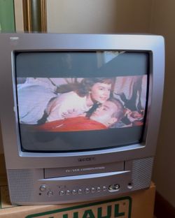 Vintage Toshiba MV13P3 13” CRT TV VHS + Gaming Television combo