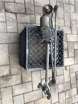 Windshield Wiper Motor