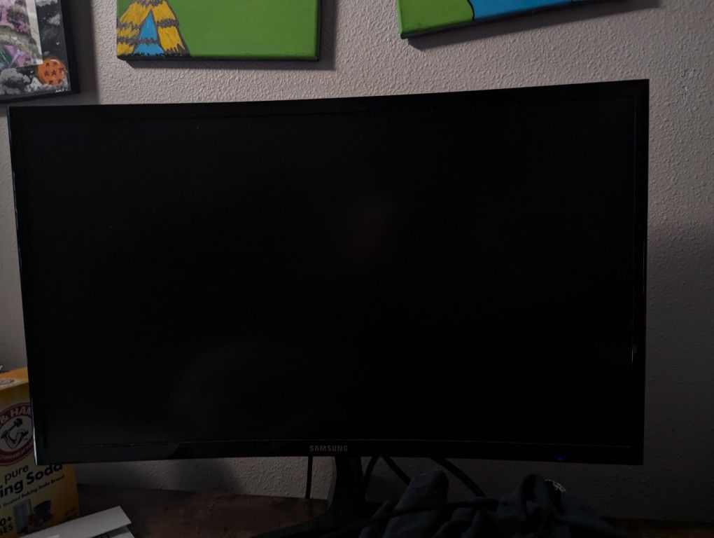Samsung 24in Curved Gaming Monitor 144hz