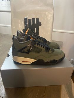 JORDAN 4 UNDEFEATED