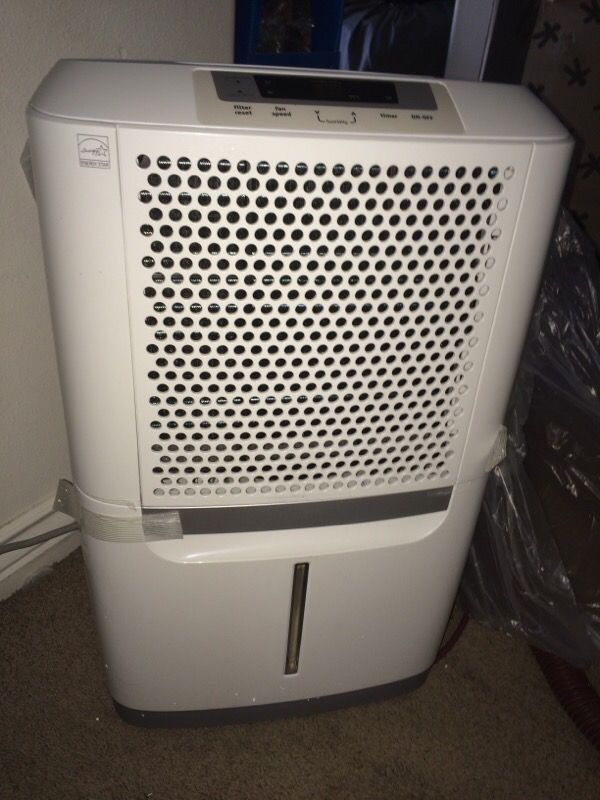 Dehumidifier - frigidaire 70 pint model