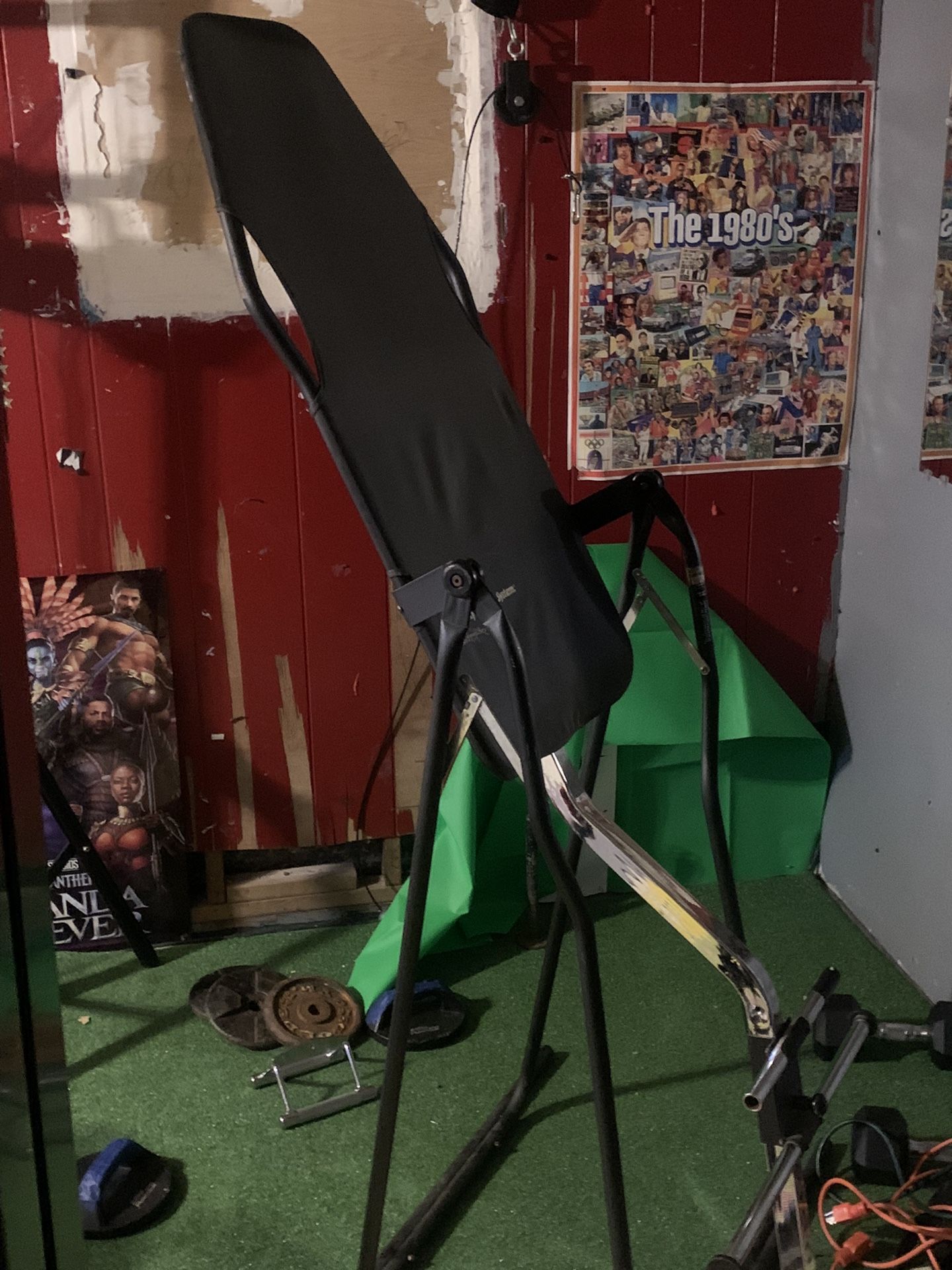 Inversion Table With Gravity Boots