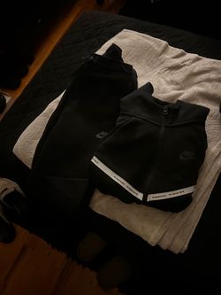 Nike tech fleece