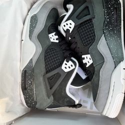 Air Jordan Oreo 4s Size 7 
