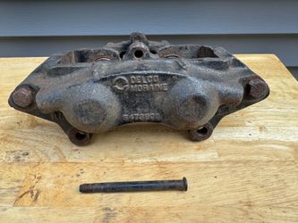 C3 CORVETTE Rebuildable OEM Front Brake Caliper