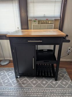 Kitchen Cart / Rolling Island – Butcher Block Top – Great Storage