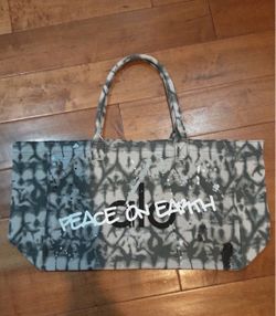 Alo Limited Edition Tote
