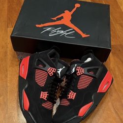 Jordan 4s