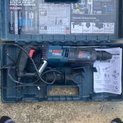 BOSCH Bulldog Corded Rotary Hammer