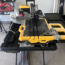 DS3600s DeWalt tile saw