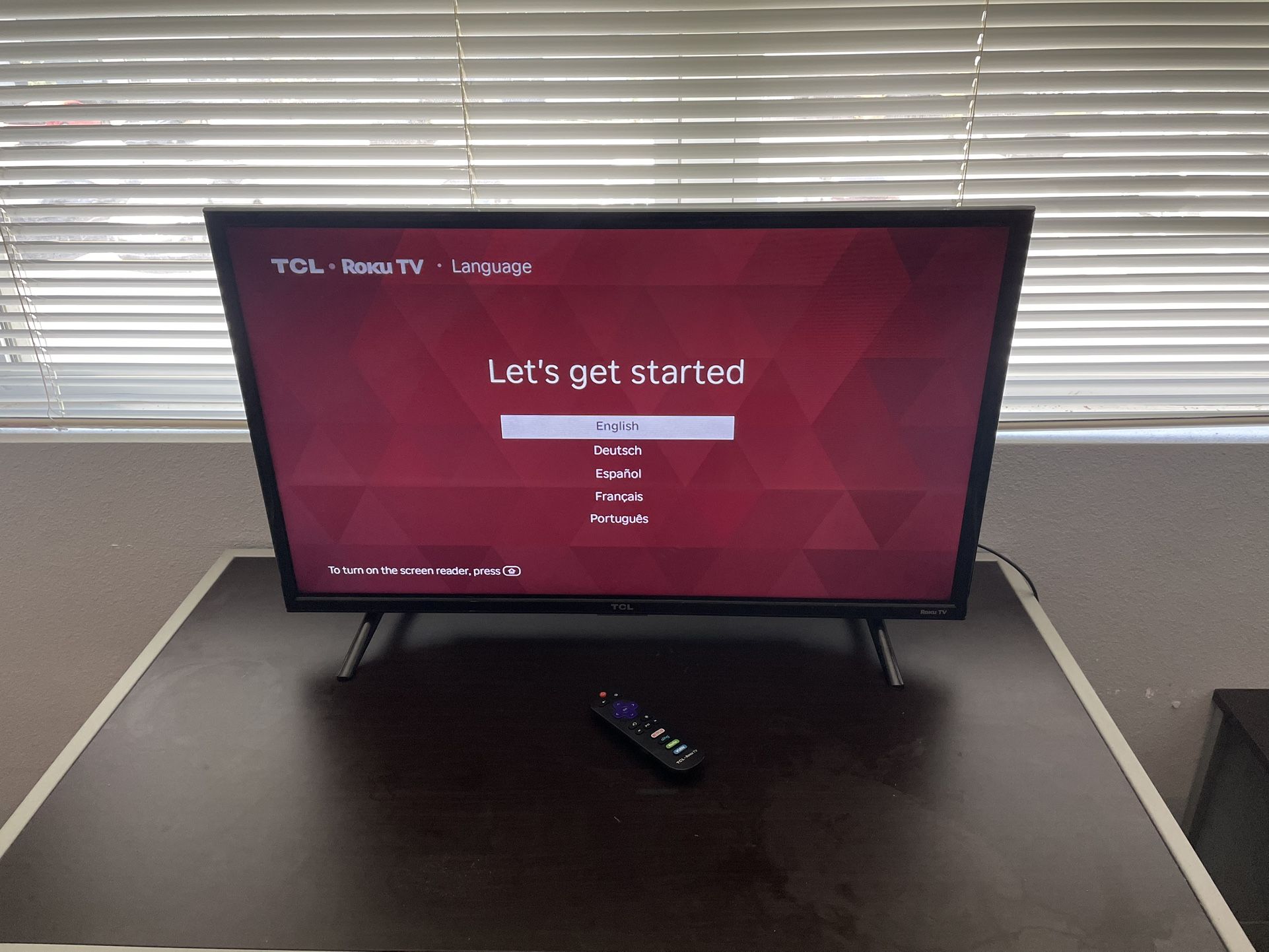 TCL 32" ROKU SMART TV