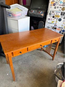 Mission Style Wood Desk with Keyboard Tray