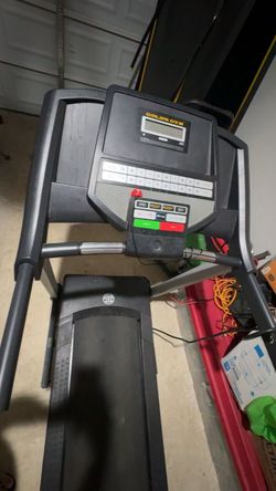 Golds, gym, treadmill