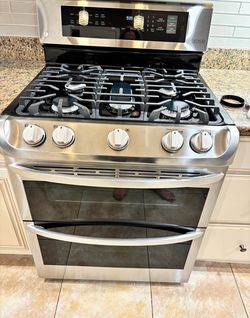 LG Double Oven Gas Range