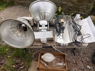 Grow lights and ballasts
