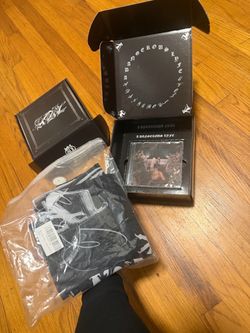 ADL YEAT SCARF BOX SET