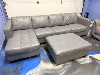 Crate & Barrel Barrett leather sectional +ottoman