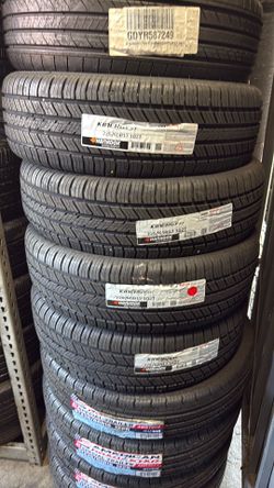 225/65/17 Hankook Kinergy ST tires 🛞