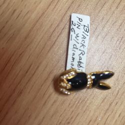 Black Pinned Bunny W Diamonds 