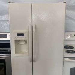 Ge Refrigerator And Stove