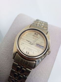 Gold tone automatic self winding Seiko woman's
